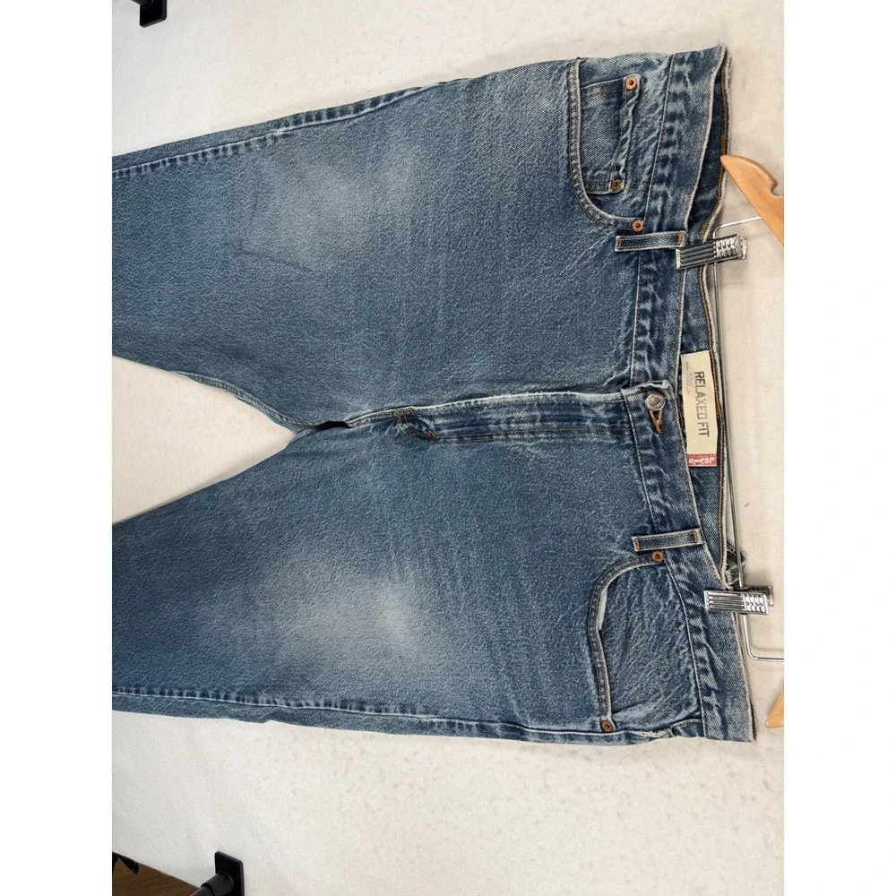 Levis 550 Relaxed Fit Jeans Mens 44x30 Blue Denim Medium Wash Tapered Leg